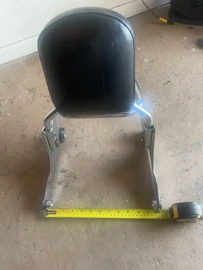 Harley Softail Quick Attach Backrest and luggage rack with docking kit