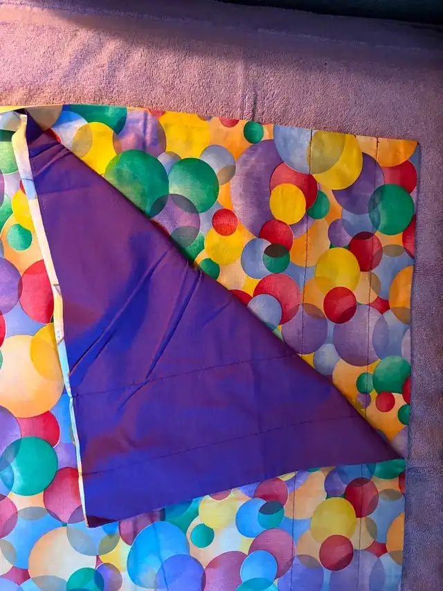 Twin reversible purple comforter $30