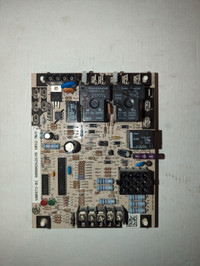 Lennox Armstrong Furnace Control Board - 100973-01 - 1012-969