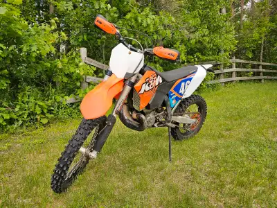 For sale 2009 KTM 250sx 250cc 2 stroke with a rekluse clutch. This bike as always had a mature rider...