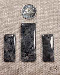 Lot de Larvikite 3pcs black labradorite pendants set.
