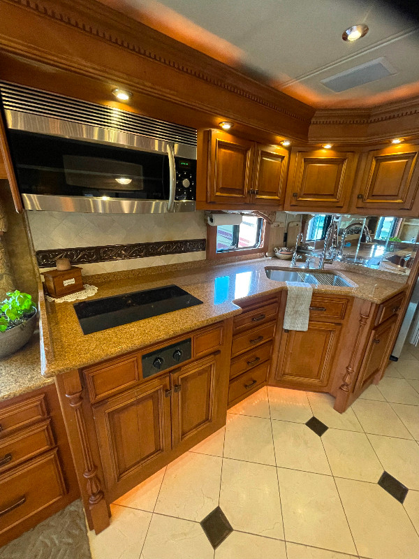 Triple Bunk 45 ft Class A Diesel Pusher Motorhome RVs & Motorhomes Edmonton Kijiji