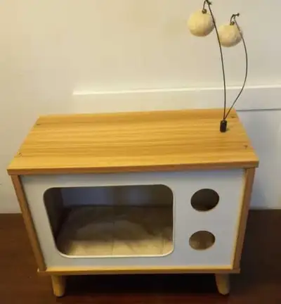 Wooden Cat TV Condo/Bed/House, View more