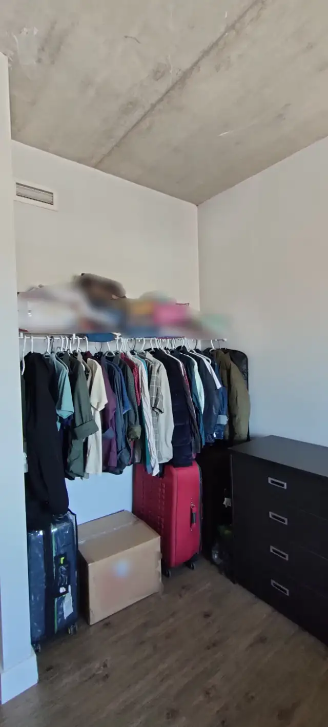 1 Bed/1 bath penthouse room near WLU in Room Rentals & Roommates in Kitchener / Waterloo - Image 5