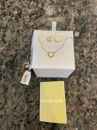 Brand New Michael Kors Gold Chain and Earrings set 