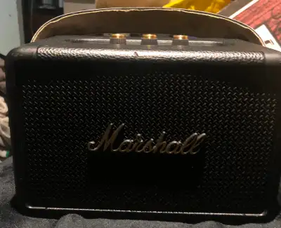 Marshall Killburn II BLUETOOTH   SPEAKER like new.  + chrg cord, View more