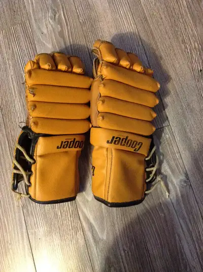 Vintage Cooper 28 Armadillo Thumb hockey gloves gants de hockey, View more