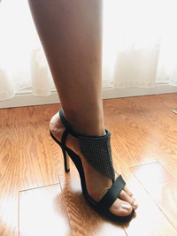 Madden Girl black 7.5 stilettos 