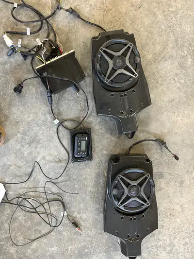 stereo and two front speakers for Yamaha Rmax, View more