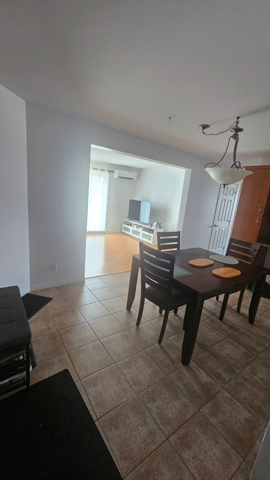 Logement 4 et demi à louer - Disponible le 1er novembre 2026 — photo 1