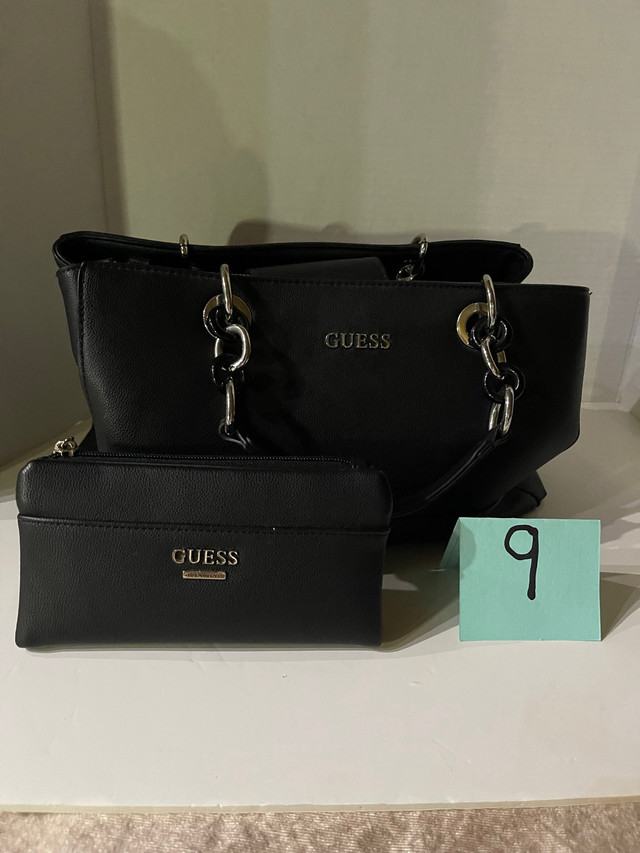  For sale, guess purse, and wallet  in Women's - Bags & Wallets in Oshawa / Durham Region