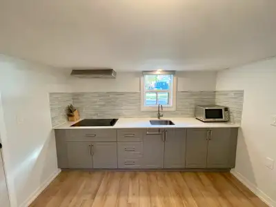 Quiet residential street | Private entrance | Furnished Enjoy comfort and privacy in this bright 1-b...