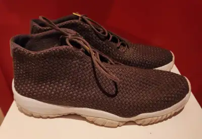 Air Jordan Future Baroque Brown taille 12, View more