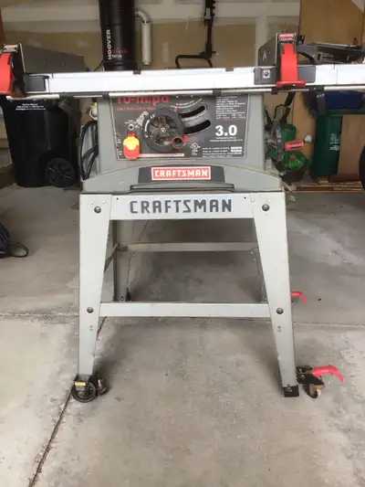 Craftsman 3.0 table saw in good working order.