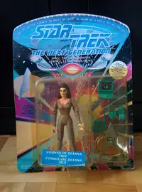 Figurine "Counselor Deanna" de Star Trek The Next Generation