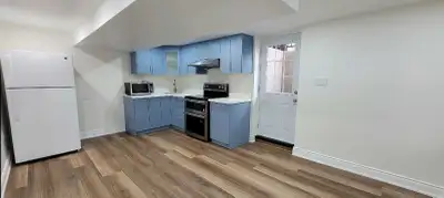 TNewly renovated basement apartment has a private entrance and modern finishes throughout. Open Conc...