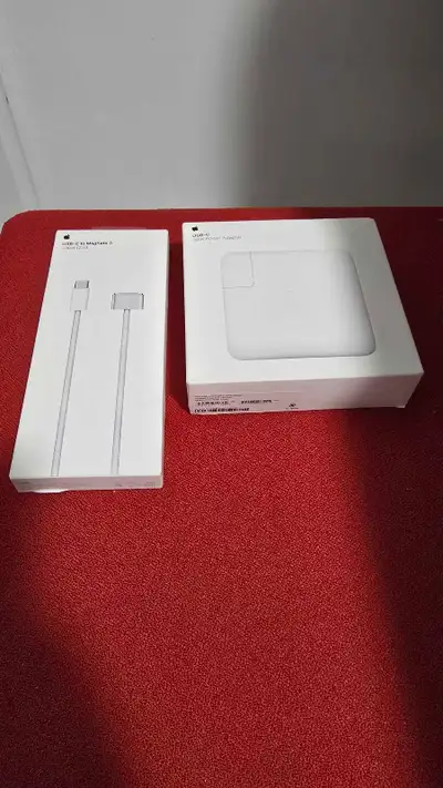 USB-C 96W Power Adapter & USB-C to Magsafe 3 cable, View more