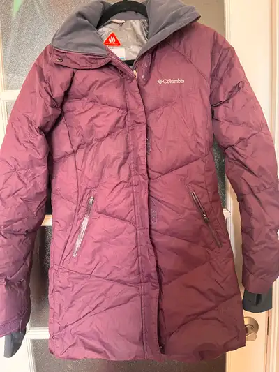 Columbia winter jacket for women size S like new, View more