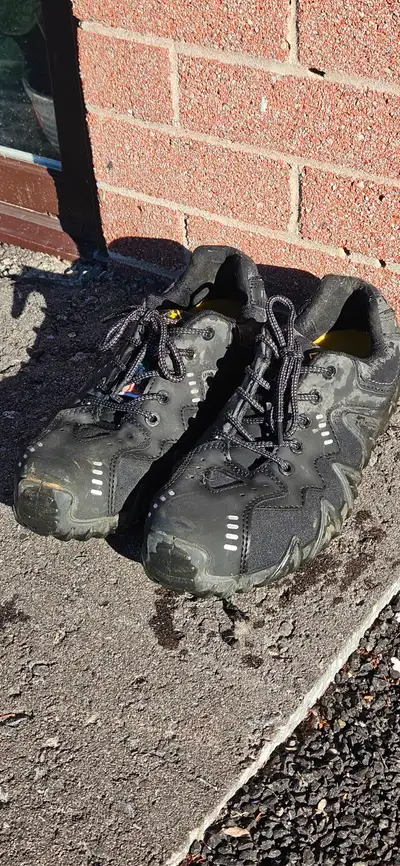 Terra work boots US size 8, View more