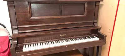 Piano Humbolt, View more