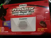 Sonic rodent repellent
