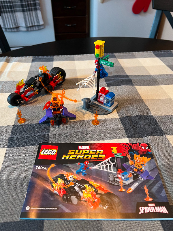 Lego - Spider-man Ghost Rider team up - 76058 dans Jouets et jeux  à Ouest de l’Île - Image 2