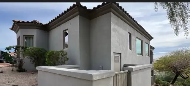 Stucco paint426574365947351041