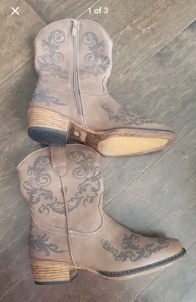 Women's Cowboy Cowgirl Western Ankle Boots LowChunky Heels Sq..., View more