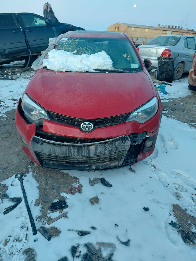 2014 Toyota Corolla Parts Out in Auto Body Parts in Winnipeg - Image 2