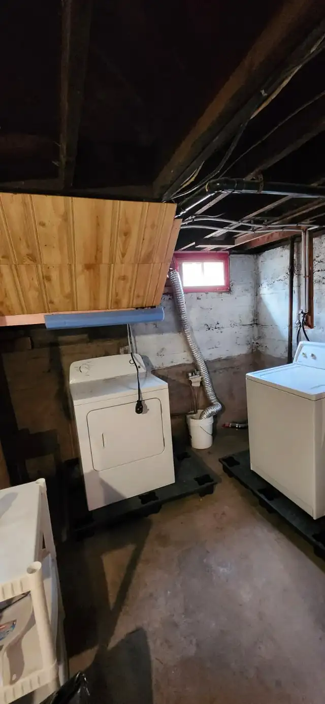 3-Bedroom House for Long-Term Rent in Truro in Long Term Rentals in Truro - Image 10