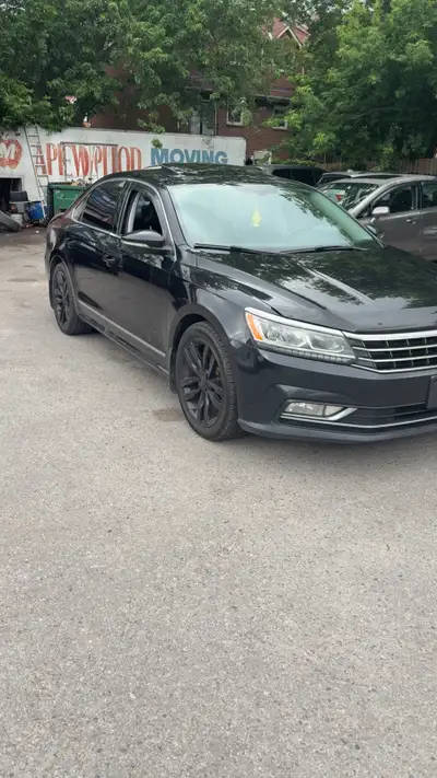 This pre-owned Volkswagen Passat is a reliable and stylish sedan that has been well-maintained and i...