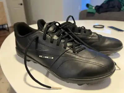 Women’s size 8 soccer cleats , View more