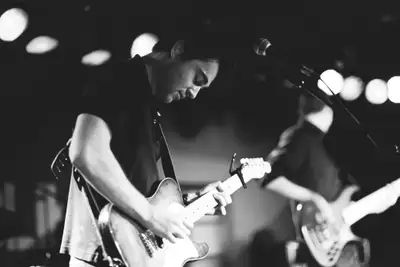 Professional guitarist looking for rock band, View more