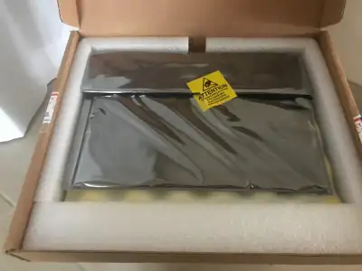 Écran de Dell Alienware M11x-R2., View more