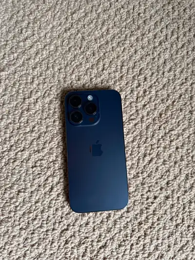iPhone 14 Pro - 850$ - Pick up, View more