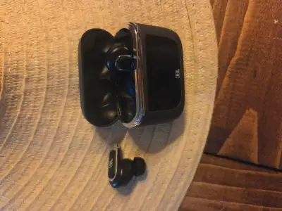 wireless earphones buds, View more