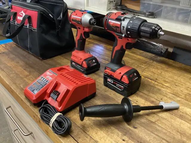 MILWAUKEE M18 BRUSHLESS IMPACT DRIVER and 1/2” HAMMER DRILL KIT in Power Tools in Barrie - Image 10