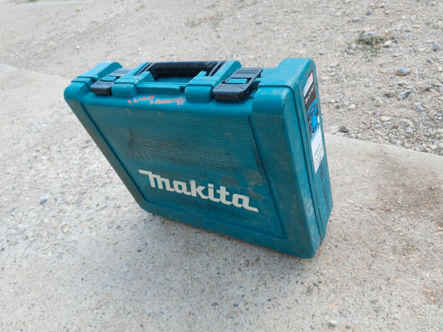 Makita Hammer Drill in Power Tools in Moose Jaw