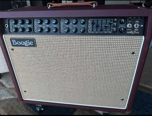 Mesa Boogie Mark V 90 Combo Guitar Amplifier in Amps & Pedals in Windsor Region - Image 2
