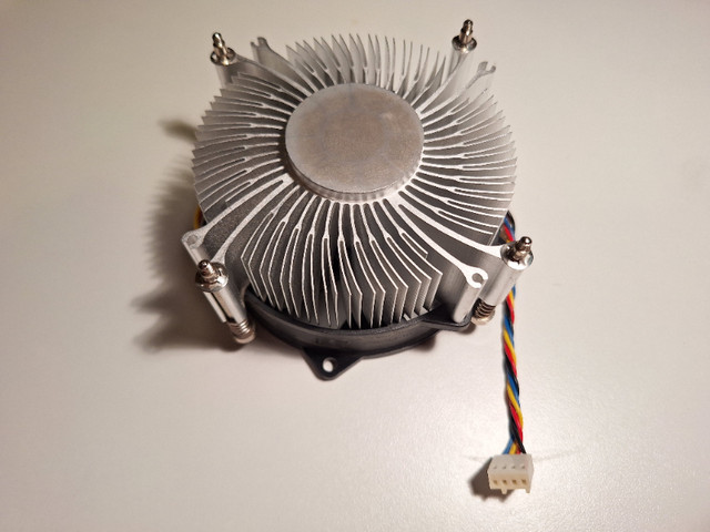 CPU Cooler &amp; Fan Combo For LGA 1150 Socket (2014) in Desktop Computers in Mississauga / Peel Region