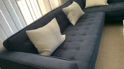 Structube Sectional Couche, View more