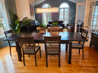 Table de salle a diner italienne Ideal Sedia avec 6 chaises
