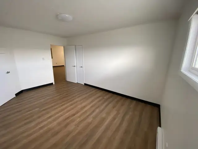 Bright 2 Bedroom for Rent Downtown Smithers in Long Term Rentals in Smithers - Image 6