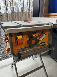 10” Rigid table saw on stand good working condition 