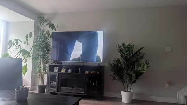 LG 65" 4K UHD Smart TV – Works Great – $325 in TVs in Ottawa - Image 4