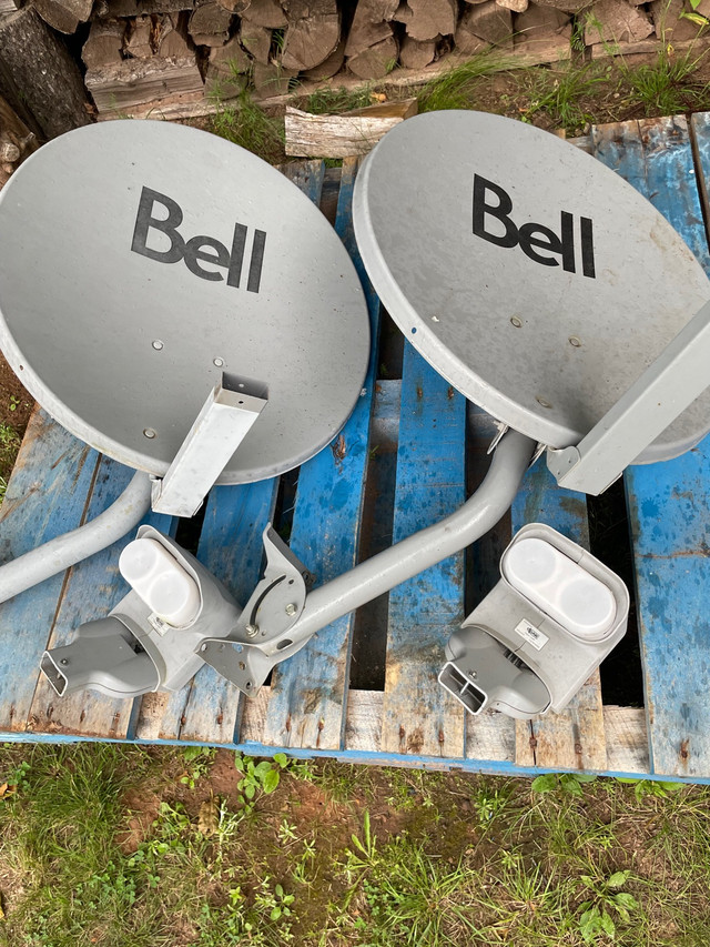 Box lot: satellite dishes, receivers, modems, etc. in Video & TV Accessories in Charlottetown