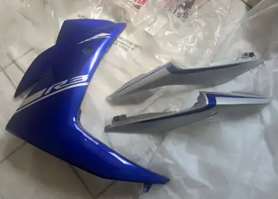 2017 Yamaha R3 Blue & Silver Factory OEM Left Side Body Panel & Both Left & Right Tail Side Covers ....