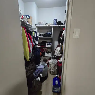 Room for Rent – $1100 + Utilities | 2960 Don Mills Road West Looking for girls or couples to rent a...