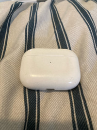AirPods Pro gen 1 (right airpod only)