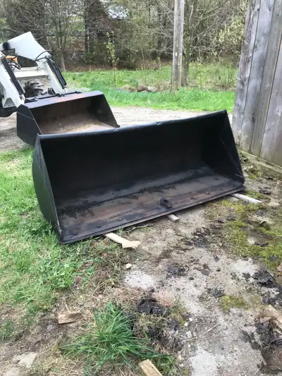 Bucket, Benne pour tracteur, View more